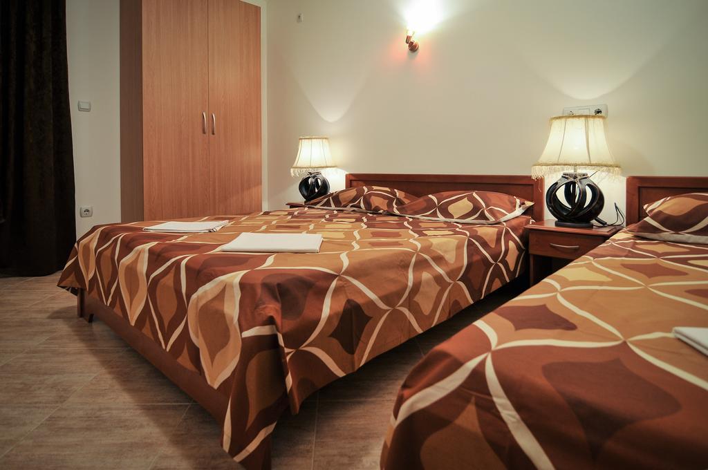 Apartments Samardzic ติวัต ภายนอก รูปภาพ
